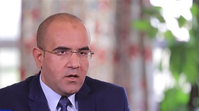 الدكتور مصطفى أبو