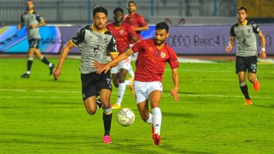 الأهلى يحطم سيراميكا كليوباترا ويحتل صدارة الدورى