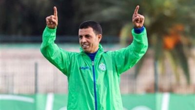 غياب مدرب الرجاء المغربي عن لقاء الإسماعيلي بسبب إصابته بكورونا