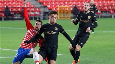برشلونة يكتسح غرناطة برباعية نظيفة في الليجا