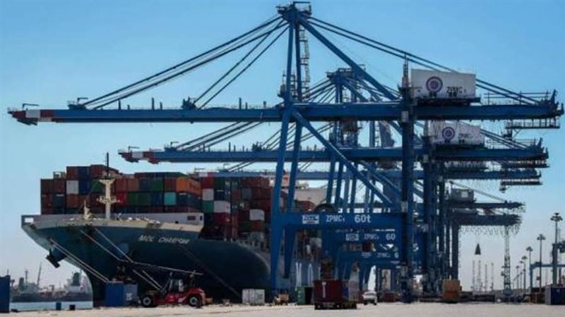 ميناء دمياط