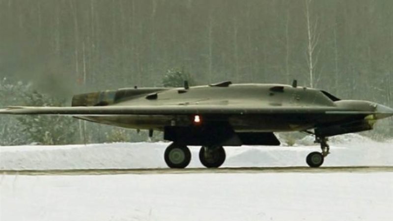 الطائرة أوخوتنيك