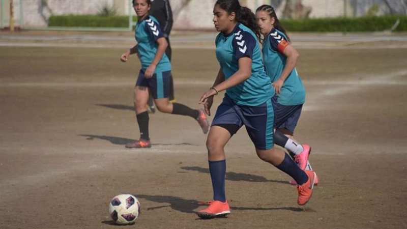 الكرة النسائية