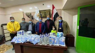 مستقبل وطن يتبرع  بمستلزمات تطهير لمستشفى الداخلة في الوادي الجديد