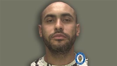  لاعب كرة قدم أرسل صورًا 