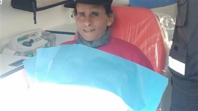 وزيرة الصحة تستجيب للفنان علي حميدة وتوجه بعلاجه على نفقة الدولة