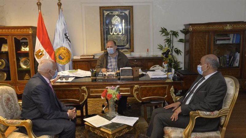 محافظ أسيوط يعتمد