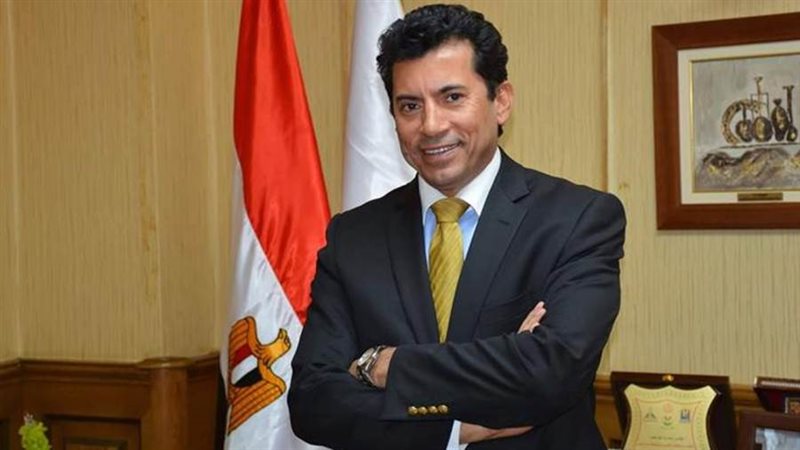 الدكتور أشرف صبحي