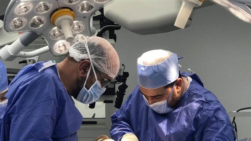 استئصال أورام مخية