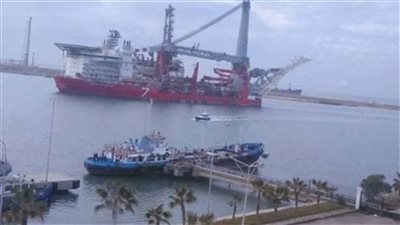    إغلاق موانئ السويس لسوء الأحوال الجوية