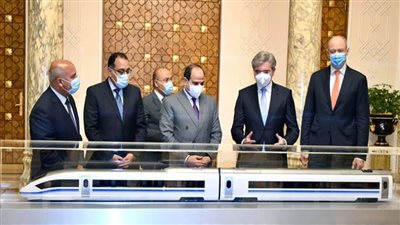 السيسي يستعرض الاتفاق النهائي لإنشاء شركة 