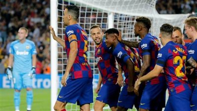 جريزمان وديمبيلي يقودان هجوم برشلونة أمام سوسيداد في كأس السوبر