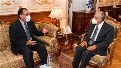 موجز الرابعة.. تفاصيل أول لقاء بين رئيس الحكومة ورئيس أكبر سلطة تشريعية