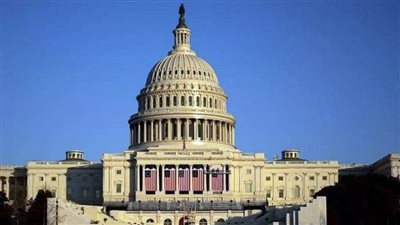 النواب الأمريكي يطالب بنس بتفعيل 