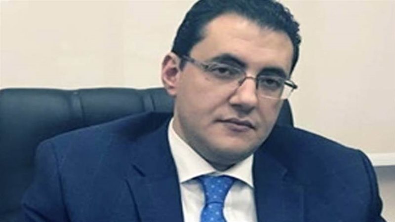 خالد مجاهد مستشار