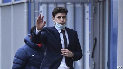 إصابة مدرب باريس سان جيرمان بفيروس كورونا