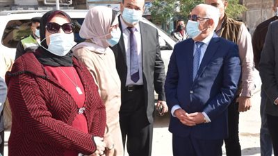 محافظ بورسعيد يفتتح مشروعات 