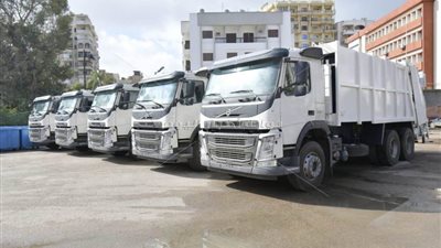 محافظ الجيزة: دعم منظومة النظافة بمعدات تقدر بـ45 مليون جنيه