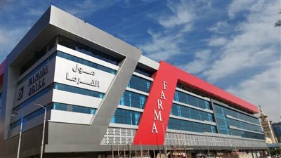 محافظ بورسعيد: أكثر من ١٥٠ محلا وجراجا بالمول الجديد