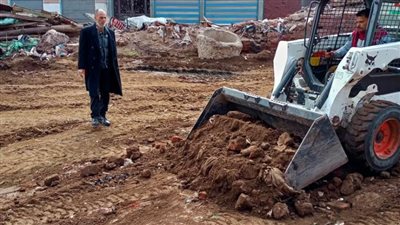 على مساحة 1600 متر.. تجهيز السوق الدائم بقرية شها بالمنصوة