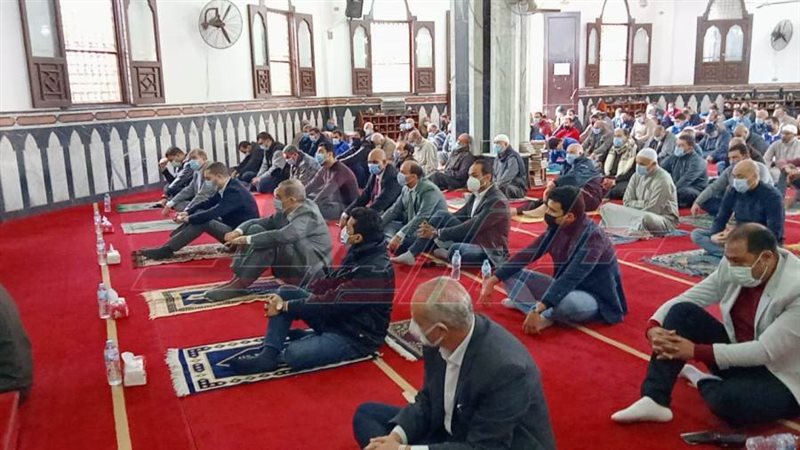 محافظ كفرالشيخ ووزير