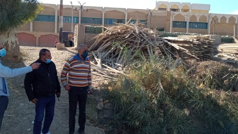 بدء أعمال تغطية ترعة