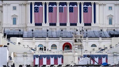 الحاضرون والغائبون في حفل تنصيب 