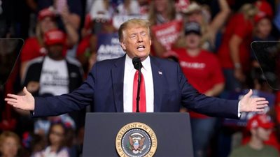 ترامب يرفع قيود السفر عن معظم الدول الأوروبية