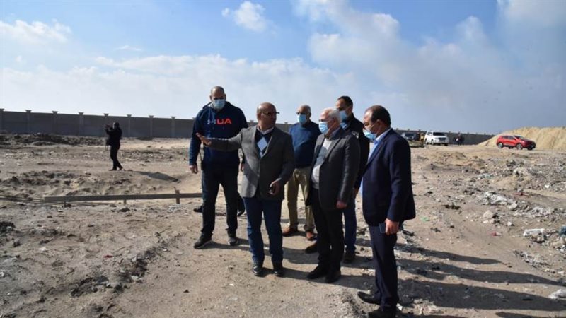 محافظ بورسعيد خلال