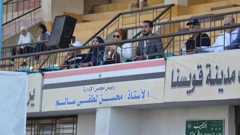 لجنة الكرة النسائية