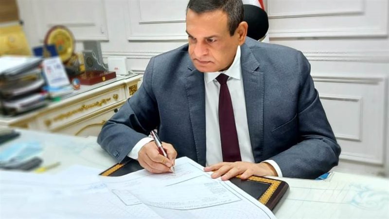 اللواء هشام آمنة