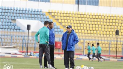 القماش يقود مران الإأسماعيلي استعدادا لمواجهة غزل المحلة 