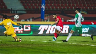 بواليا وكهربا يقودان هجوم الأهلي أمام المقاولون العرب