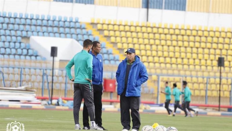 القماش يقود مران