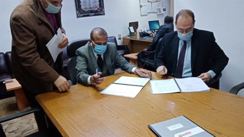 توقيع عقد منحة تحسين