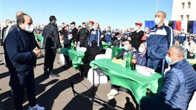 موجز الرابعة.. الرئيس السيسي يقوم بجولة تفقدية في أكاديمية الشرطة