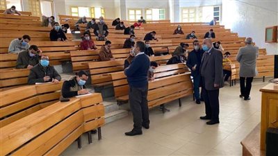 هدوء تام يسود لجان استكمال امتحان الفرقة السادسة بكلية طب الأزهر بدمياط