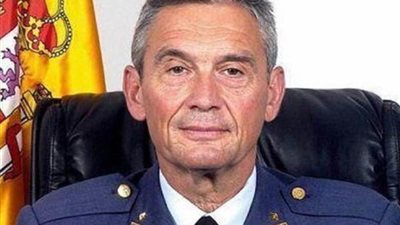 لقاح كورونا يطيح برئيس أركان الجيش الإسباني