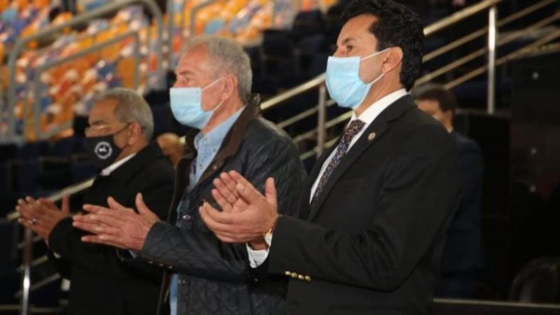 وزير الشباب والرياضة