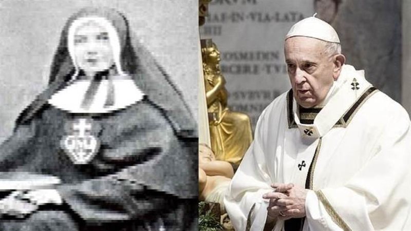 البابا فرنسيس والأم