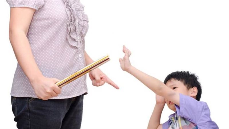 ضرب الأطفال - صورة