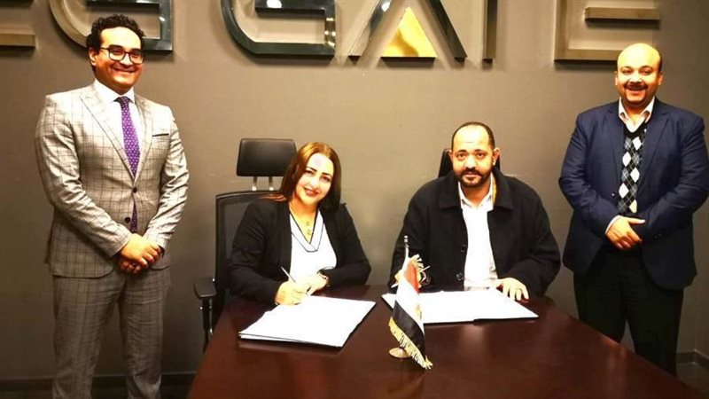 جانب من توقيع الاتفاق