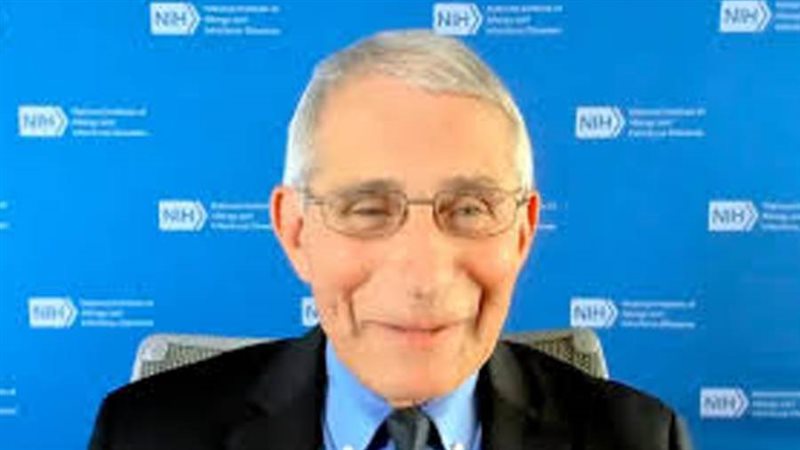 مدير المعهد الأمريكي