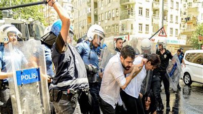 انتقادات مُتصاعدة أوروبية ودولية لتزايد انتهاكات حقوق الإنسان في تركيا