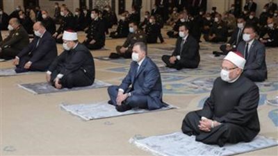 وزير الداخلية  ووزير الأوقاف والمفتي ومحافظ القاهرة يؤدون صلاة الجمعة بمسجد الشرطة