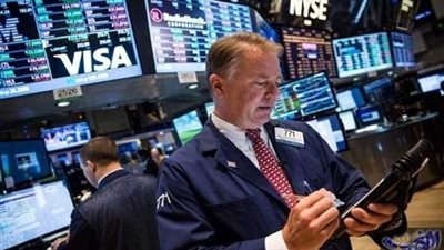 الأسهم البريطانية تغلق على انخفاض