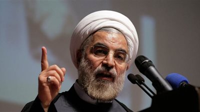 الرئيس الإيراني يحذر من الموجة الرابعة لفيروس كورونا خلال الشهور المقبلة