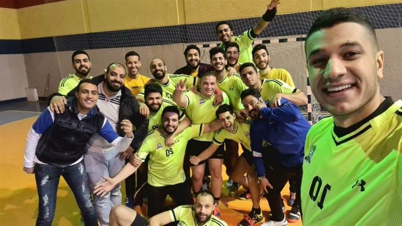 يد الشيخ زايد