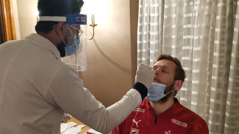 سحب مسحات كورونا