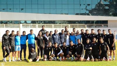 أوناجم يودع زملاءه في الزمالك